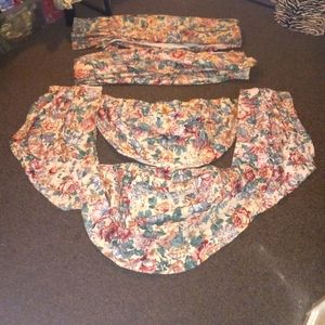 Vint J.C. Penney Classic Traditions Complete Curtain Set must see